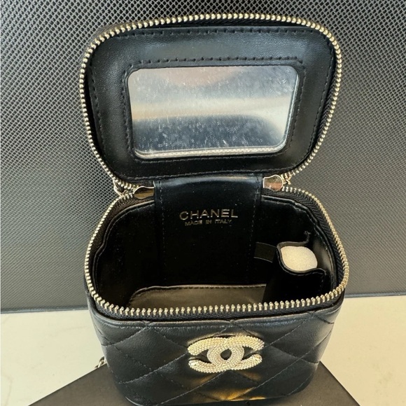 Mini Vanity - Picture 7 of 10